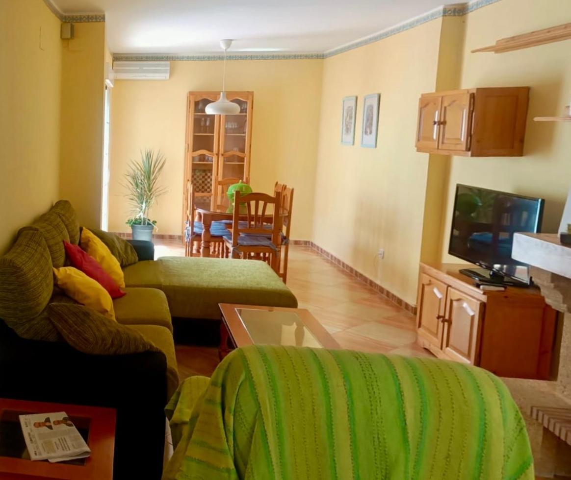 Chalet Adosado Con Azotea Andaluza Y Patio, Junto A La Playa 克莉丝蒂娜岛 外观 照片